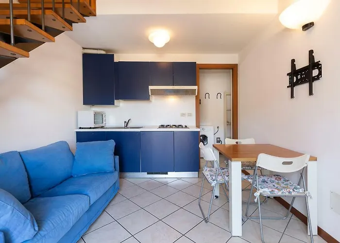 Via Roma ストレーザ